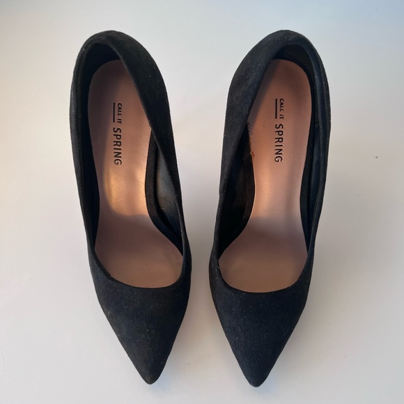 BLACK SUEDE PUMP HEELS - Picture 5 of 6